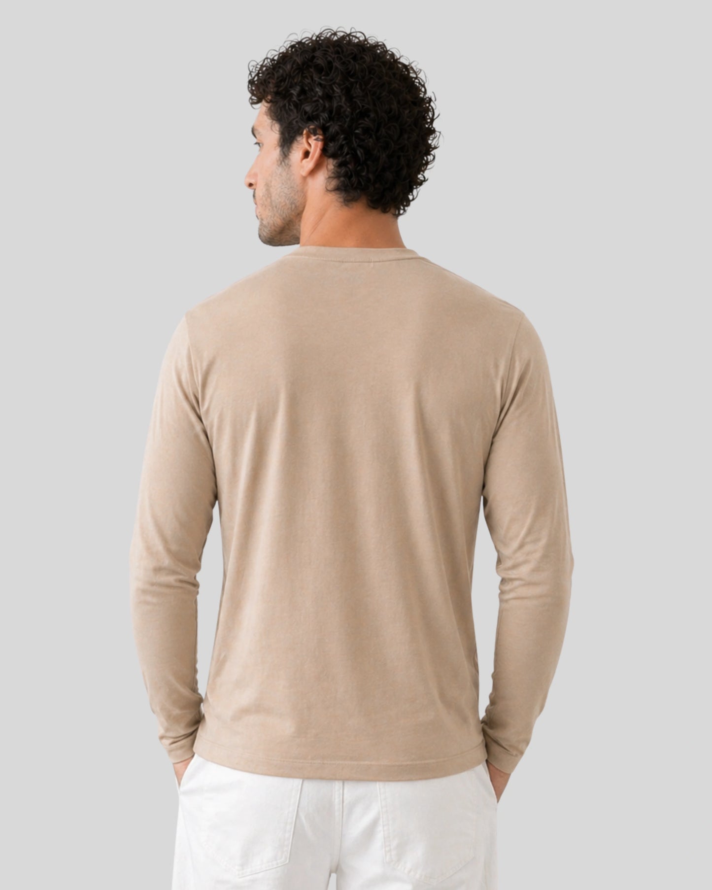 POLO MANGA LARGA CUELLO V
